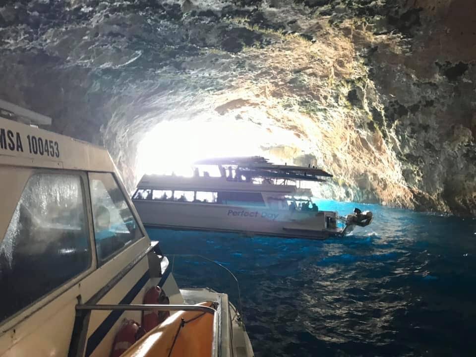 support boats and waka inside the sea cave @ Poor Knights Crossing 2019